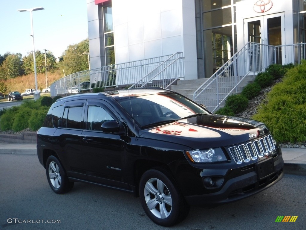2016 Compass Latitude 4x4 - Black / Light Pebble Beige/Dark Slate Gray photo #1