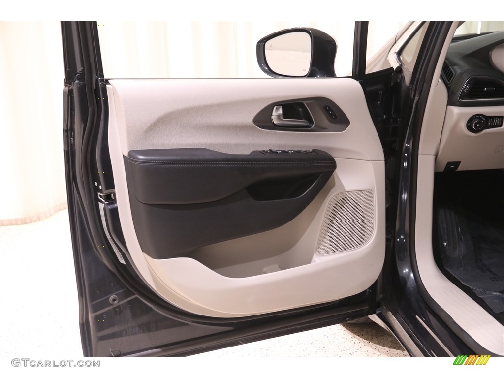 2019 Pacifica Limited - Maximum Steel Metallic / Black/Alloy photo #4