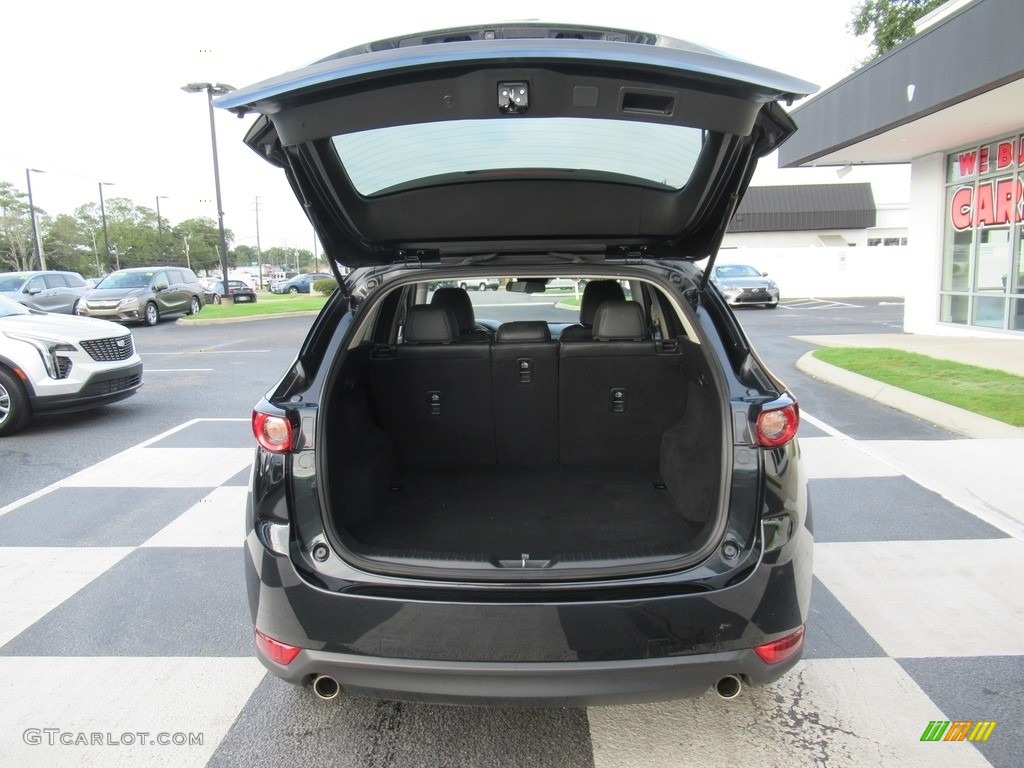 2019 Mazda CX-5 Touring Trunk Photos