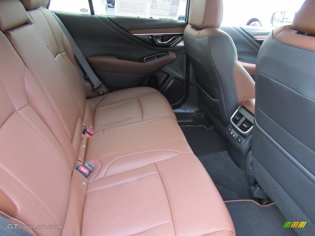 2022 Subaru Outback 2.5i Touring Rear Seat Photos
