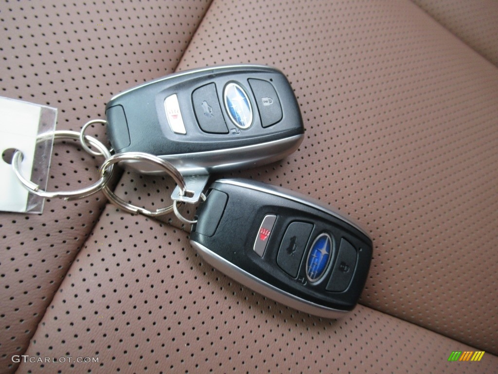 2022 Subaru Outback 2.5i Touring Keys Photo #143048423