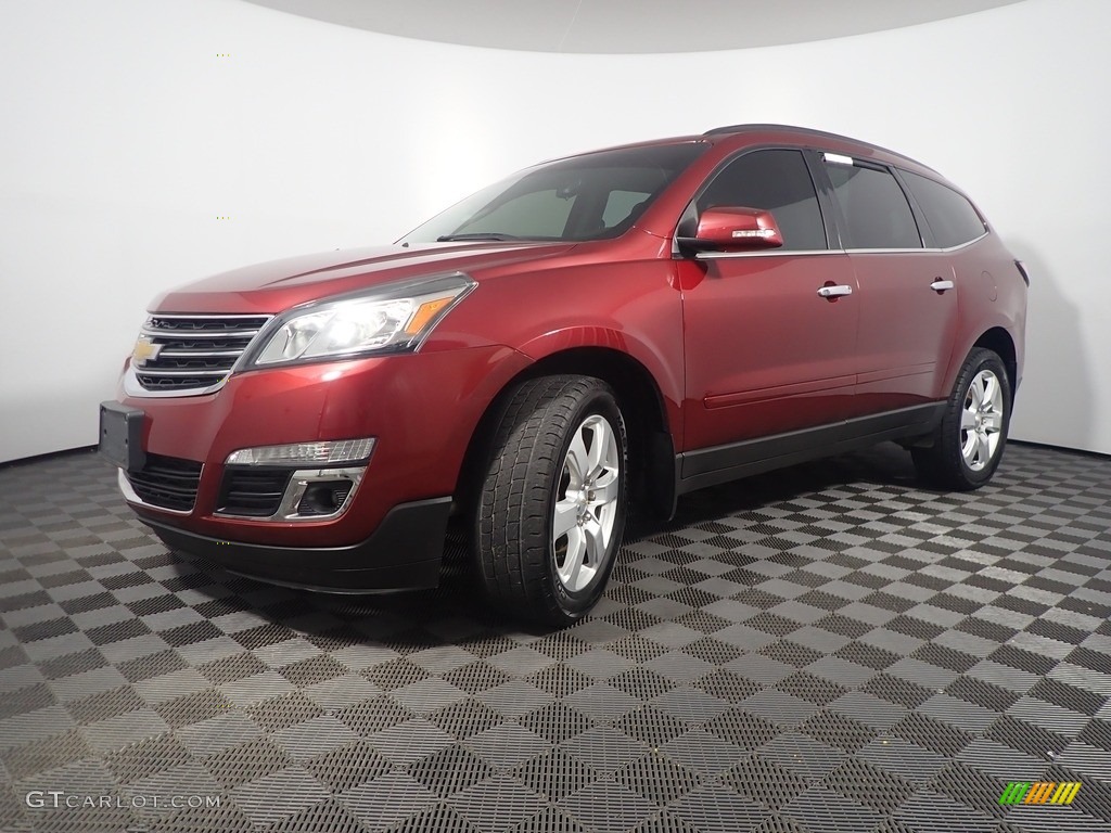 2017 Traverse LT AWD - Siren Red Tintcoat / Ebony photo #10
