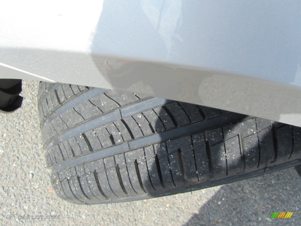 2010 LaCrosse CXL - Quicksilver Metallic / Dark Titanium/Light Titanium photo #27