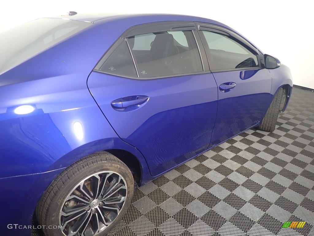 2014 Corolla S - Blue Crush Metallic / Black photo #17