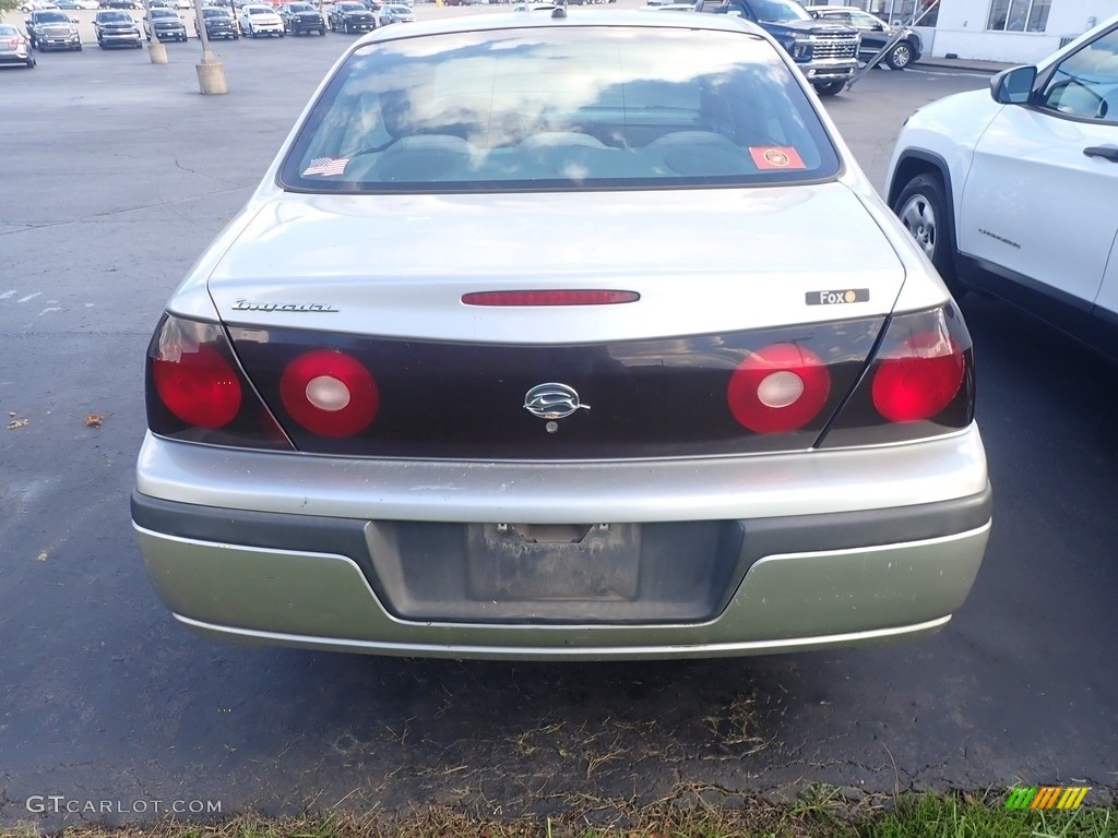 2005 Impala  - Silverstone Metallic / Medium Gray photo #10