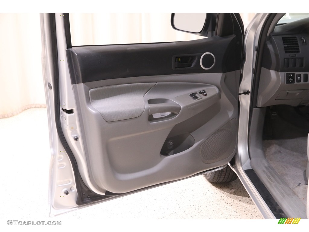 2011 Tacoma SR5 Access Cab - Silver Streak Mica / Graphite Gray photo #4