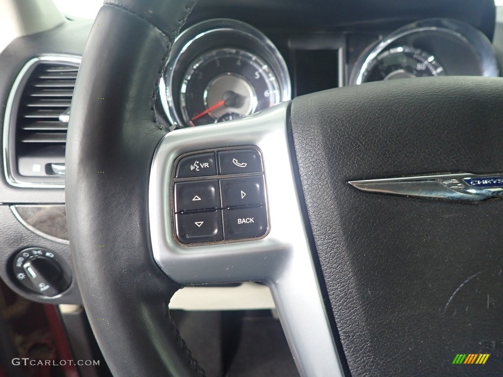 2013 Town & Country Touring - Deep Cherry Red Crystal Pearl / Black/Light Graystone photo #25