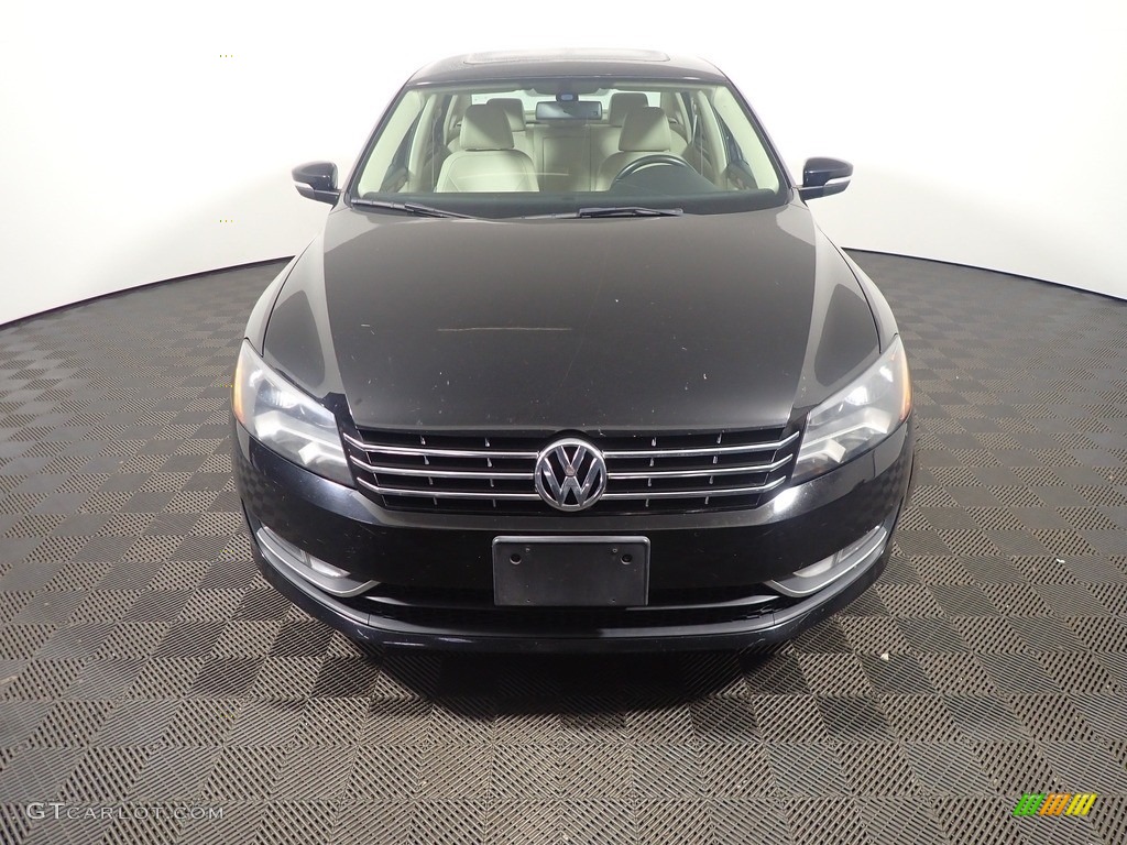 2013 Passat TDI SEL - Black / Titan Black photo #7