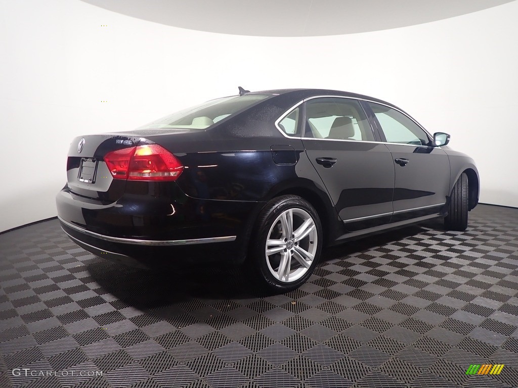 2013 Passat TDI SEL - Black / Titan Black photo #18