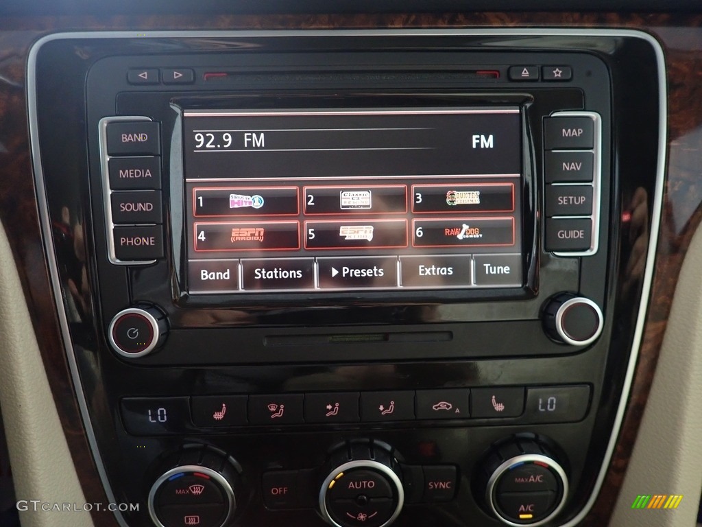 2013 Passat TDI SEL - Black / Titan Black photo #28