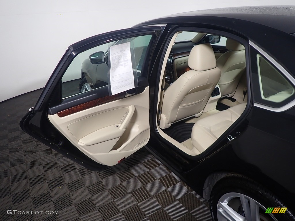 2013 Passat TDI SEL - Black / Titan Black photo #36