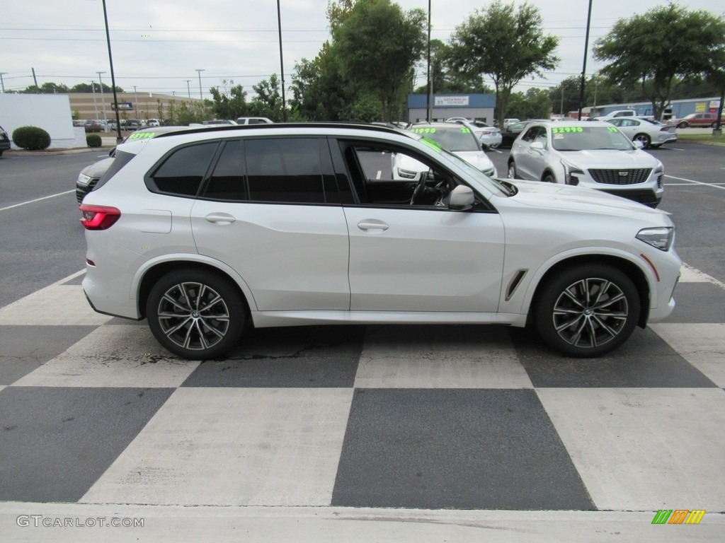 2020 BMW X5 M50i Exterior Photos