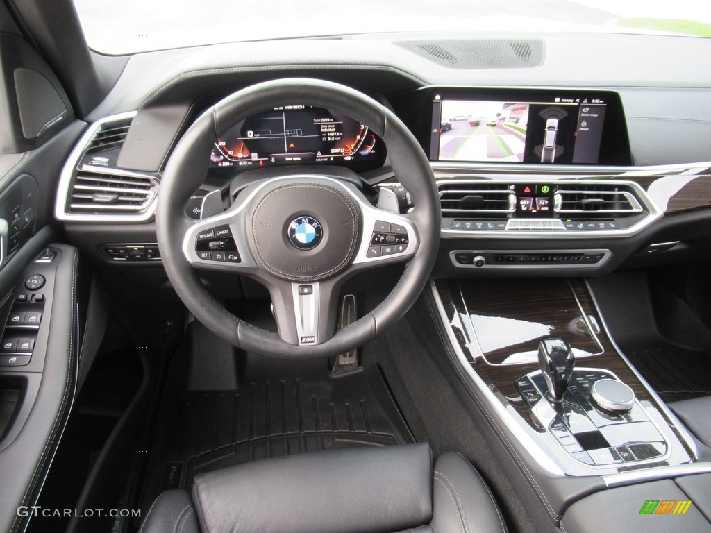 2020 BMW X5 M50i Dashboard Photos