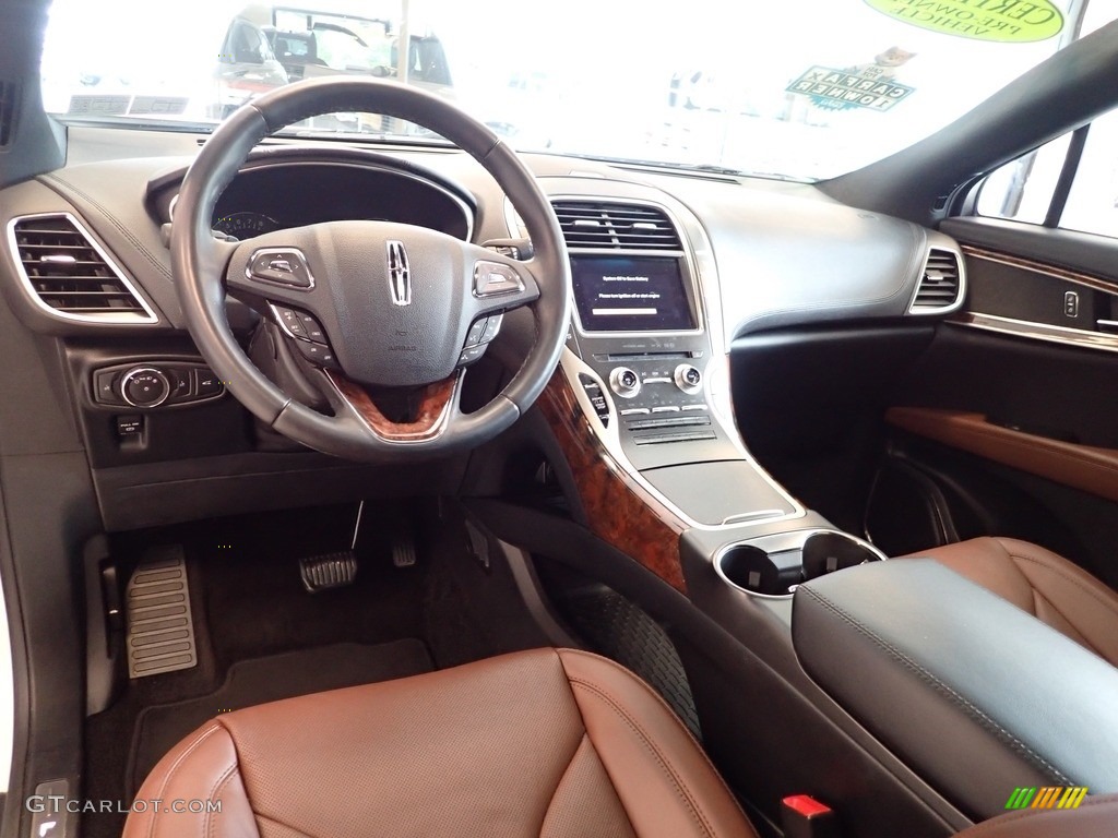 2018 Lincoln MKX Reserve AWD Front Seat Photos