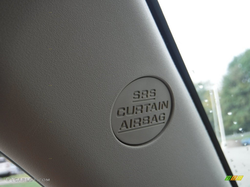 2018 4Runner Limited 4x4 - Blizzard White Pearl / Sand Beige photo #25