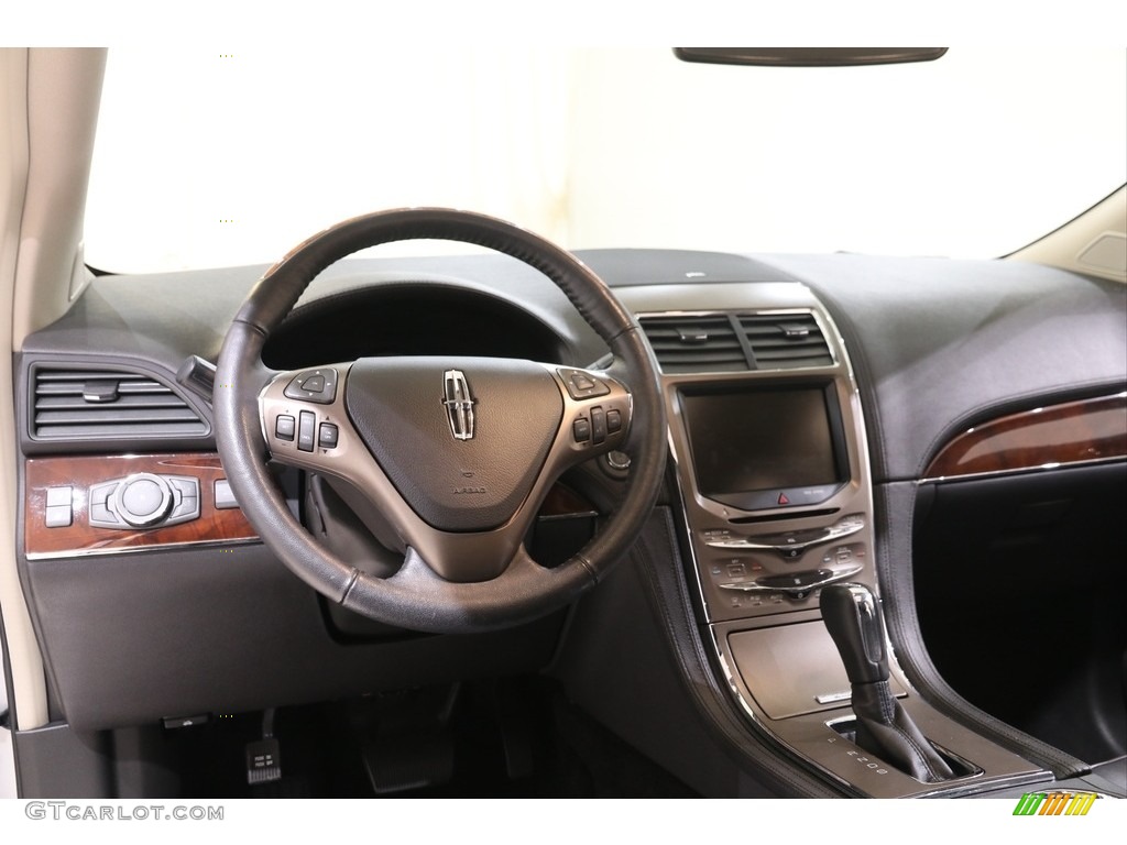 2015 Lincoln MKX AWD Charcoal Black Dashboard Photo #143056730