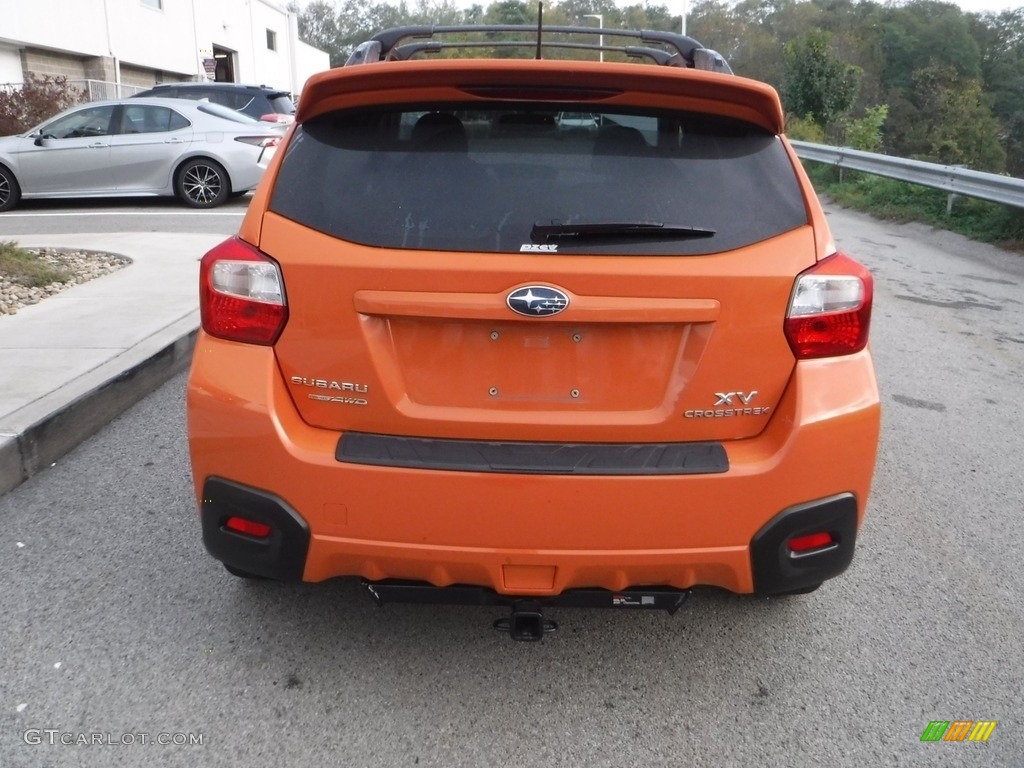 2014 XV Crosstrek 2.0i Premium - Tangerine Orange Pearl / Black photo #15