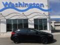 2018 Shadow Black Ford Focus SE Hatch  photo #2