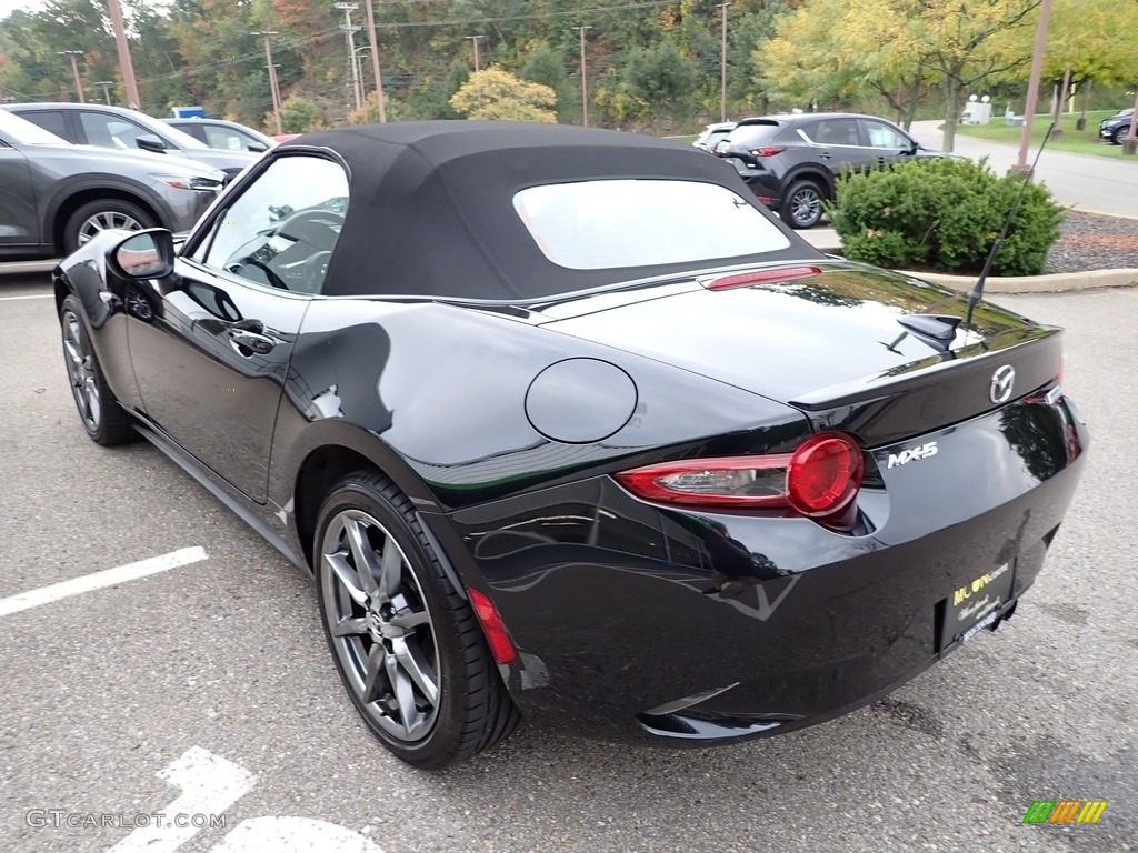 2016 MX-5 Miata Grand Touring Roadster - Jet Black Mica / Black photo #4
