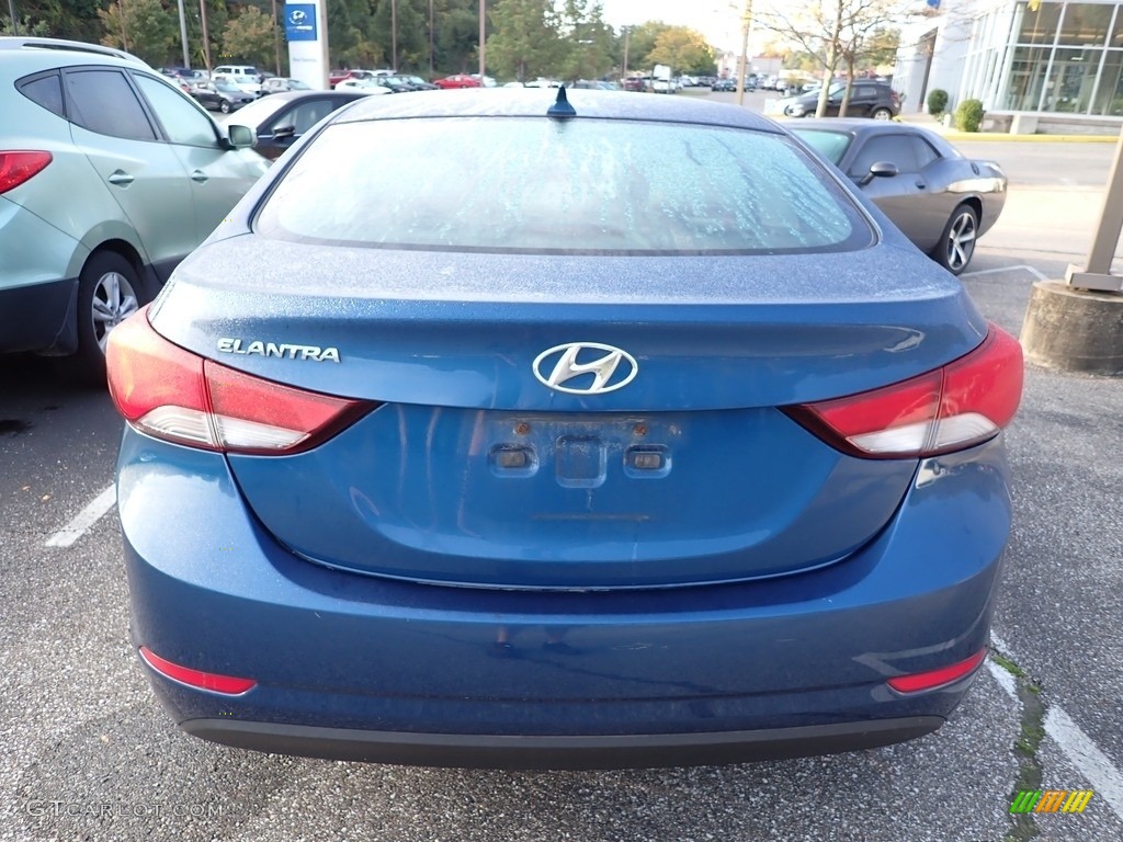 2015 Elantra SE Sedan - Windy Sea Blue / Beige photo #3