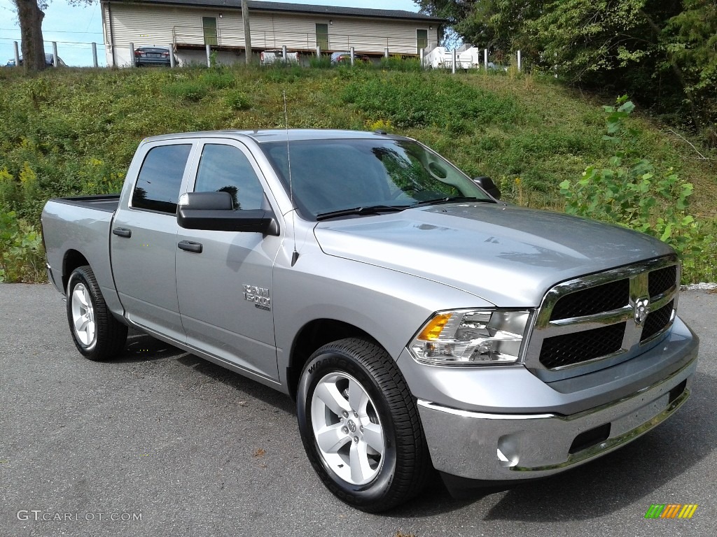 2021 1500 Classic Crew Cab - Billet Silver Metallic / Diesel Gray/Black photo #4