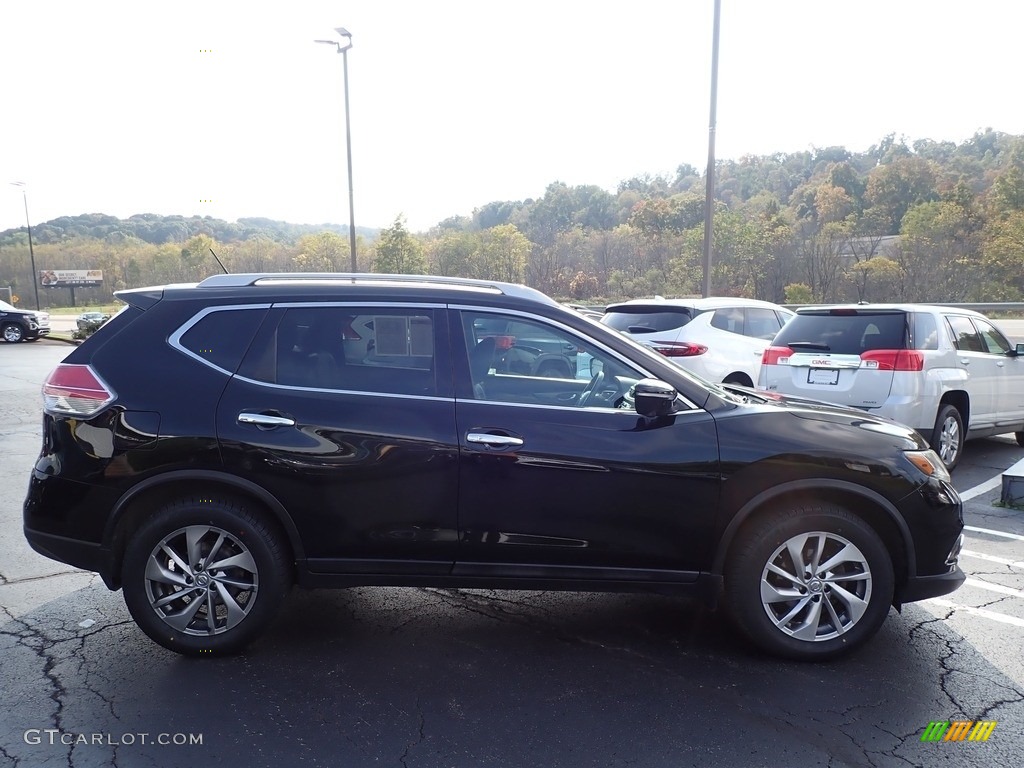 2015 Rogue SL AWD - Super Black / Charcoal photo #5