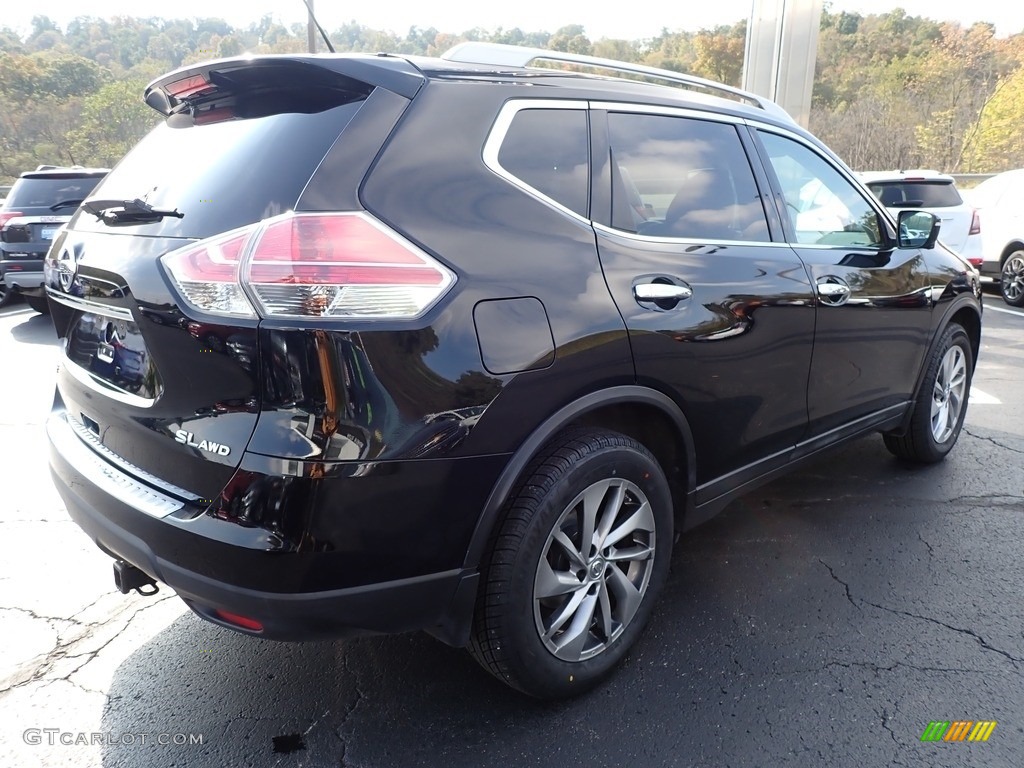 2015 Rogue SL AWD - Super Black / Charcoal photo #8