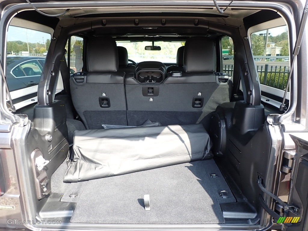 2020 Jeep Wrangler Unlimited Altitude 4x4 Trunk Photo #143062568