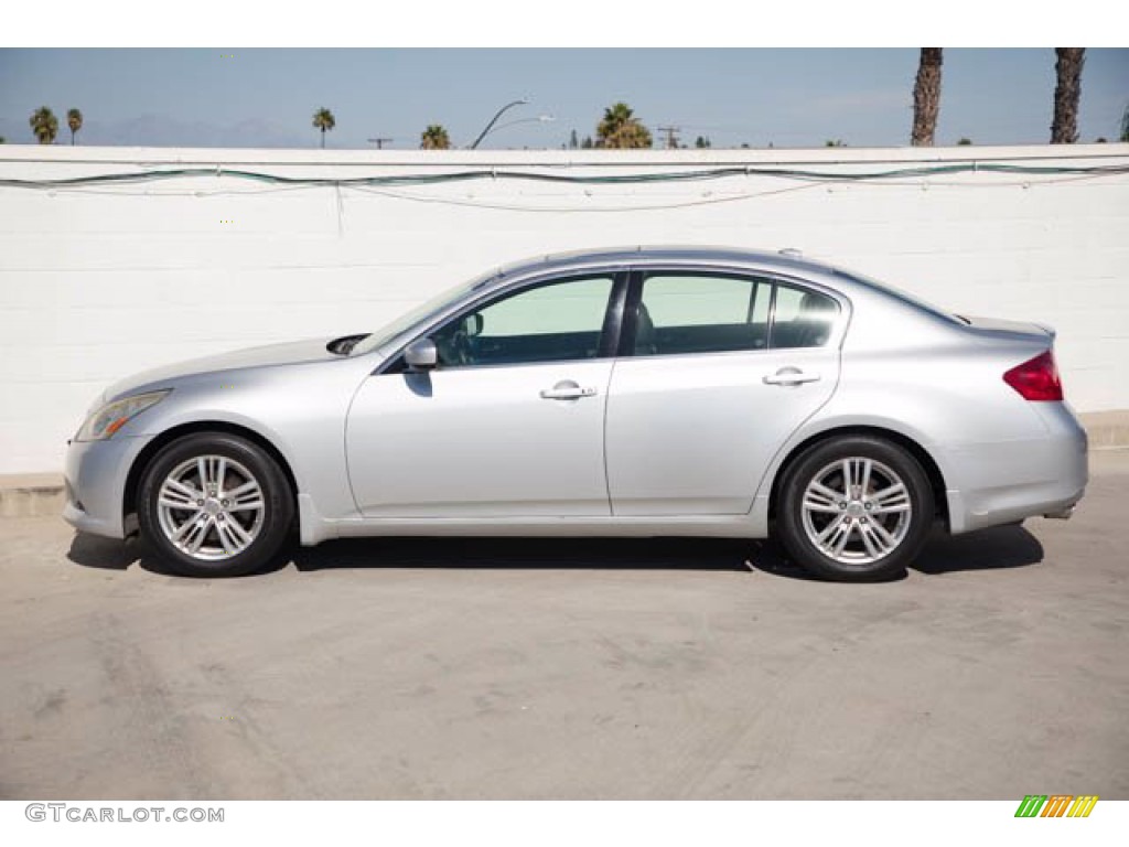 2011 G 25 Journey Sedan - Liquid Platinum / Graphite photo #8