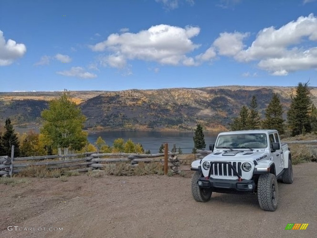 2021 Gladiator Rubicon 4x4 - Bright White / Black photo #1