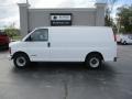 Summit White 2002 Chevrolet Express 2500 Cargo Van