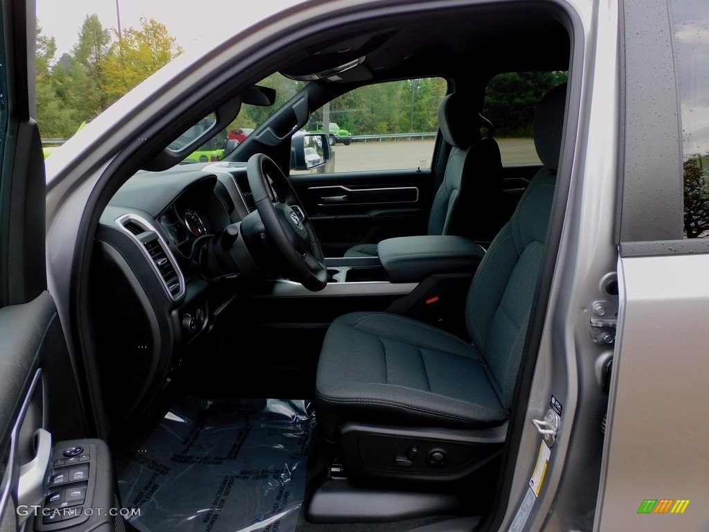 2022 Ram 1500 Big Horn Quad Cab 4x4 Front Seat Photo #143066584