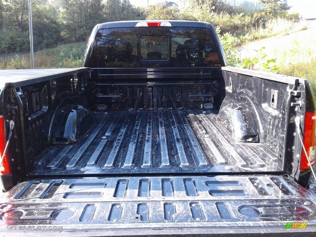 2017 F150 XLT SuperCab 4x4 - Shadow Black / Earth Gray photo #8
