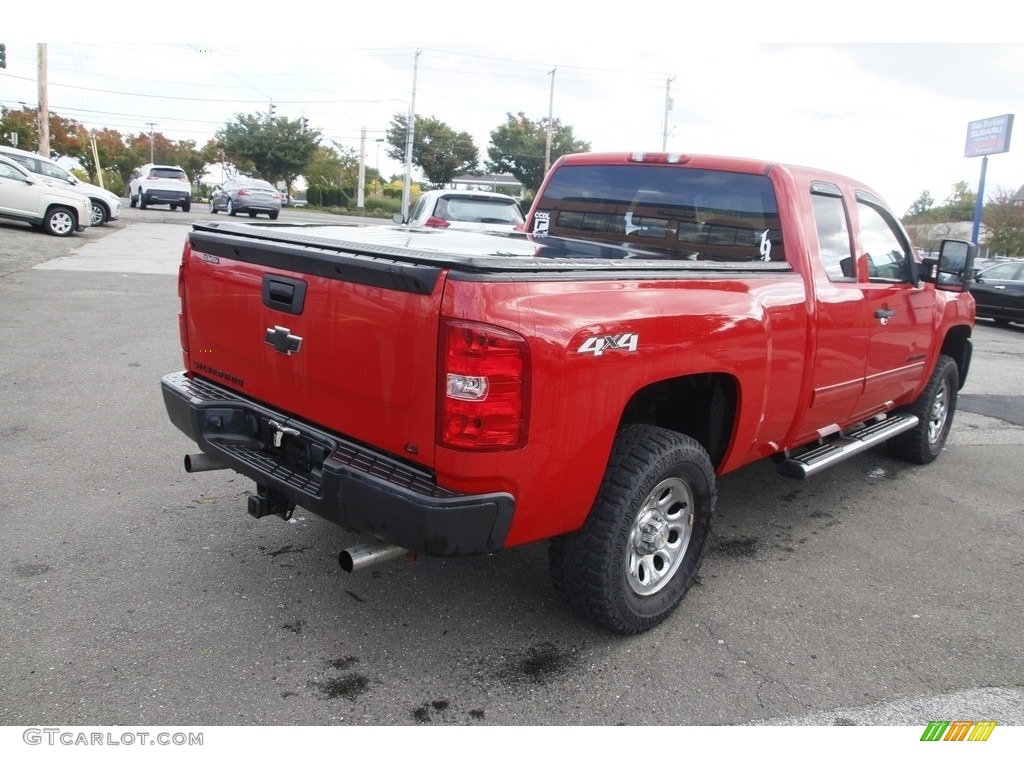 2013 Silverado 1500 LS Extended Cab 4x4 - Victory Red / Dark Titanium photo #5