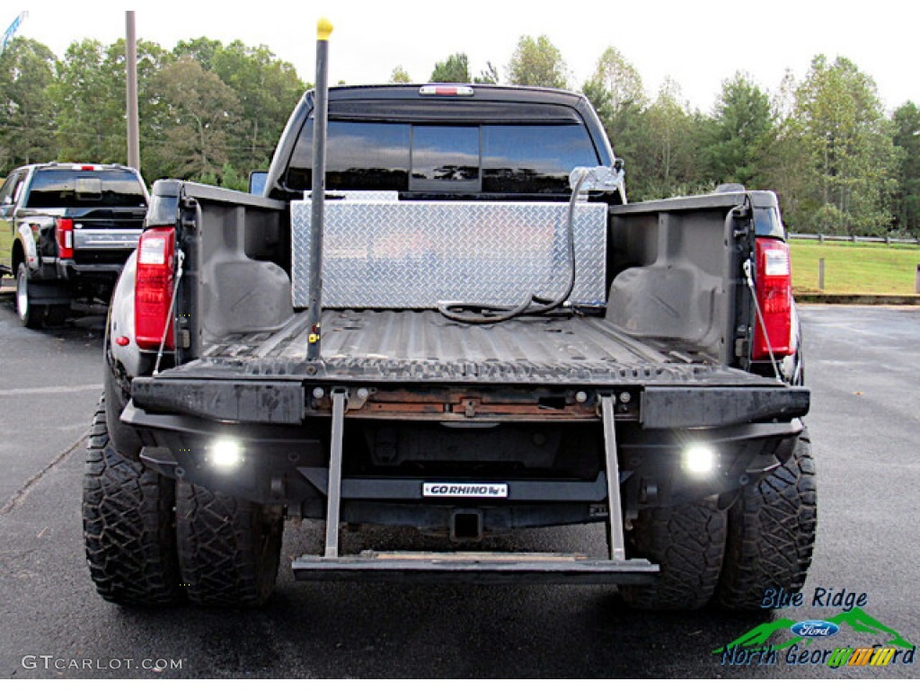 2016 F450 Super Duty Platinum Crew Cab 4x4 - Shadow Black / Pecan photo #13