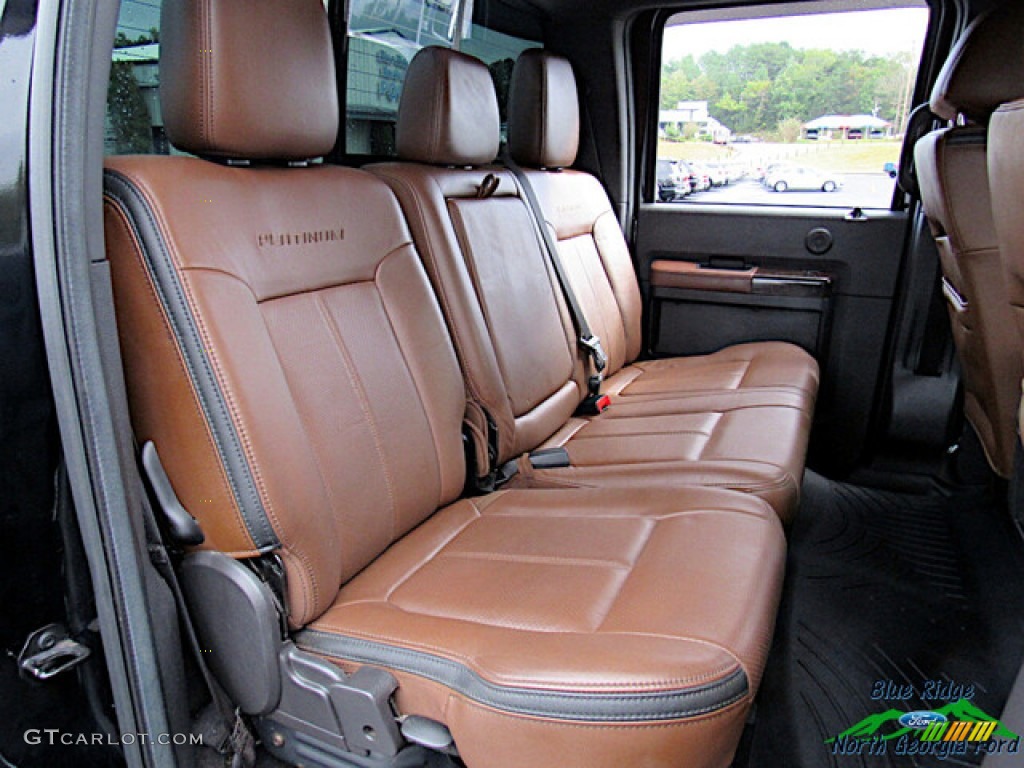 2016 Ford F450 Super Duty Platinum Crew Cab 4x4 Rear Seat Photos