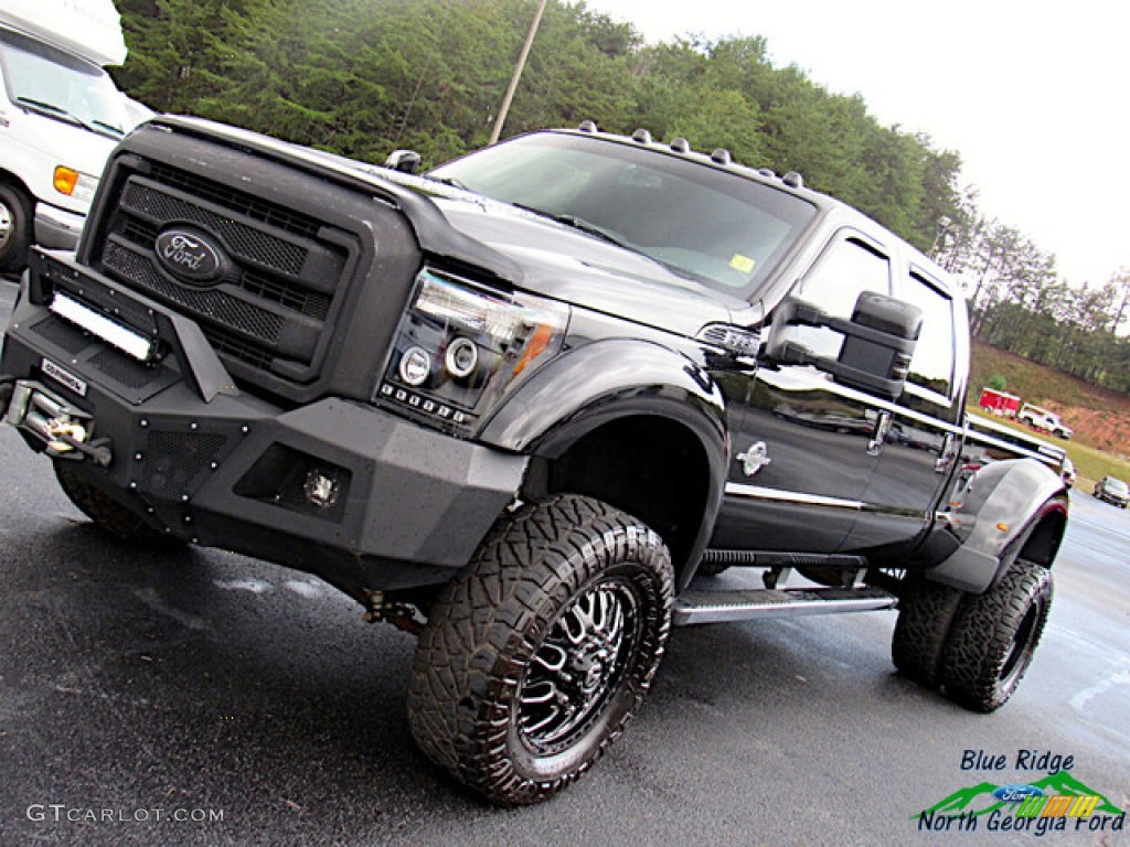2016 F450 Super Duty Platinum Crew Cab 4x4 - Shadow Black / Pecan photo #37