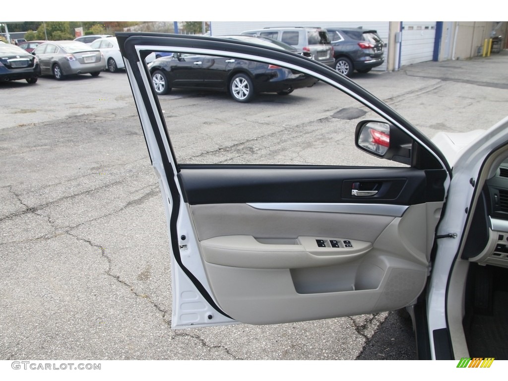 2014 Outback 2.5i Premium - Satin White Pearl / Ivory photo #9