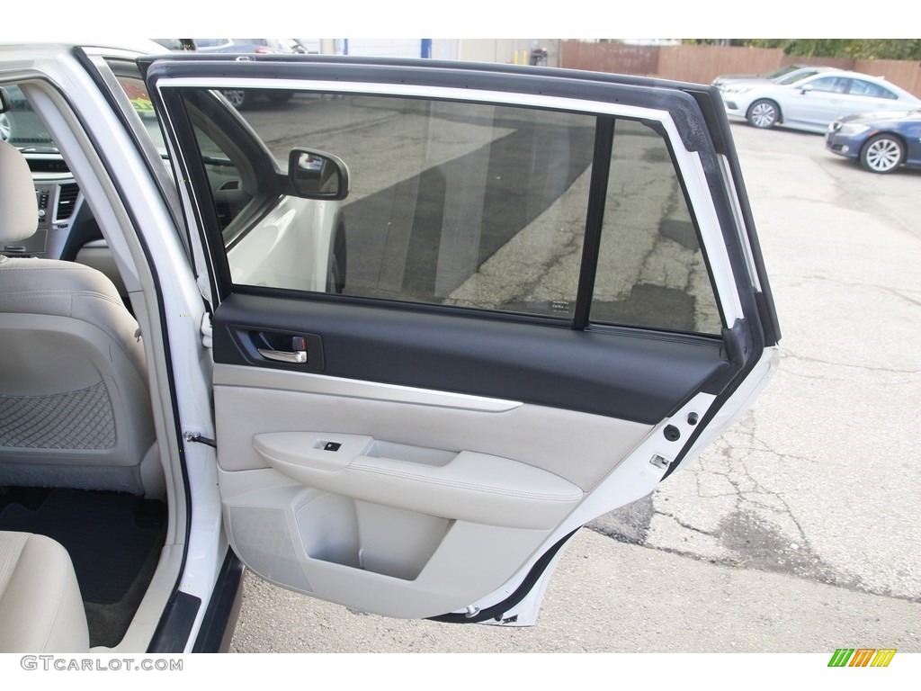 2014 Outback 2.5i Premium - Satin White Pearl / Ivory photo #14