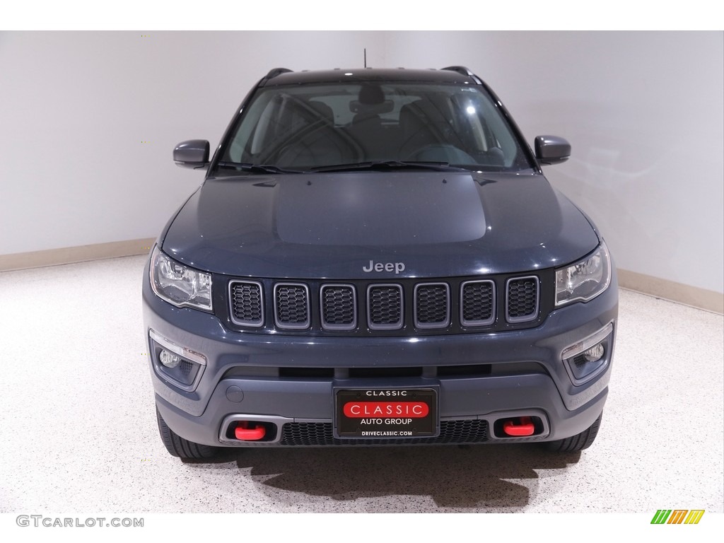 2017 Compass Trailhawk 4x4 - Rhino / Dark Slate Gray photo #2
