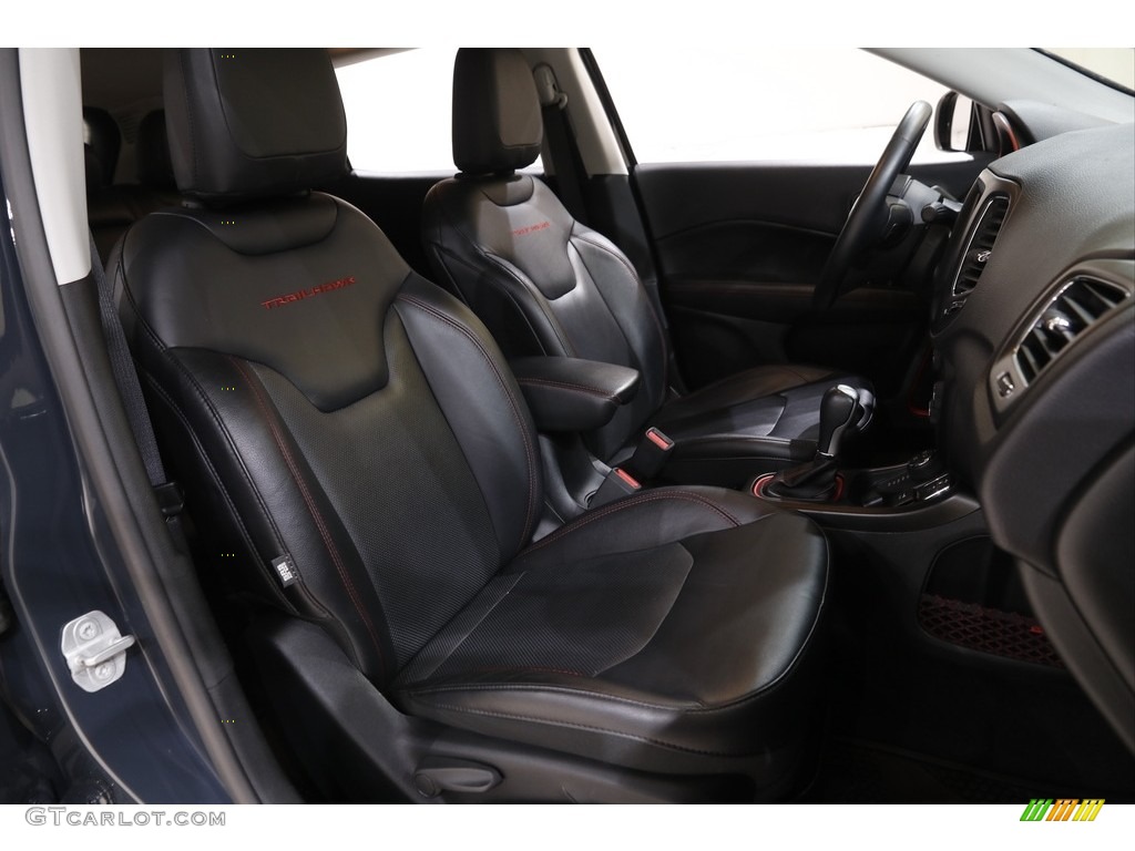2017 Compass Trailhawk 4x4 - Rhino / Dark Slate Gray photo #16
