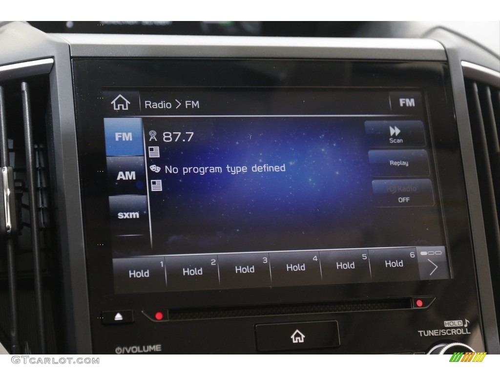 2017 Subaru Impreza 2.0i Limited 5-Door Audio System Photos