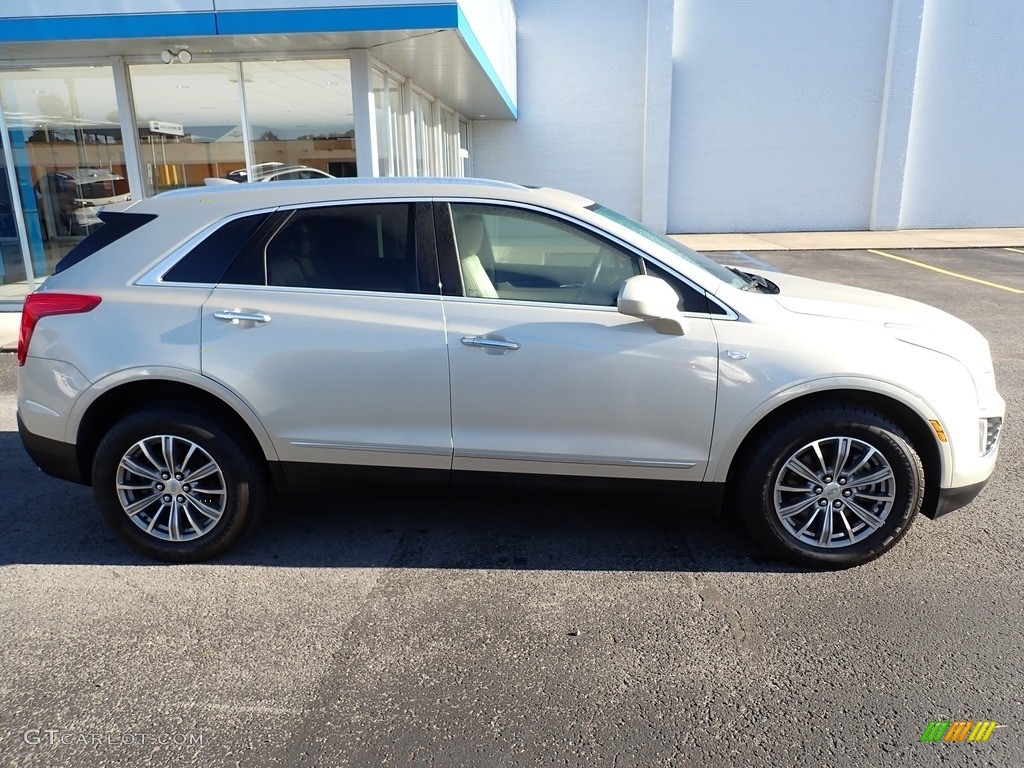 2017 XT5 Luxury AWD - Silver Coast Metallic / Sahara Beige photo #2