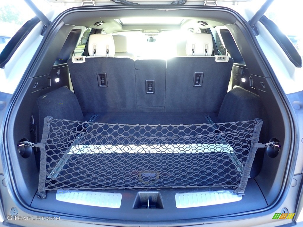 2017 XT5 Luxury AWD - Silver Coast Metallic / Sahara Beige photo #5