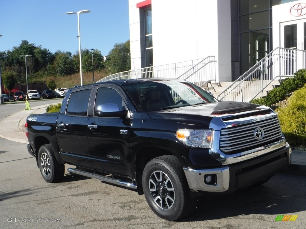 Midnight Black Metallic 2017 Toyota Tundra Limited CrewMax 4x4 Exterior Photo #143086240