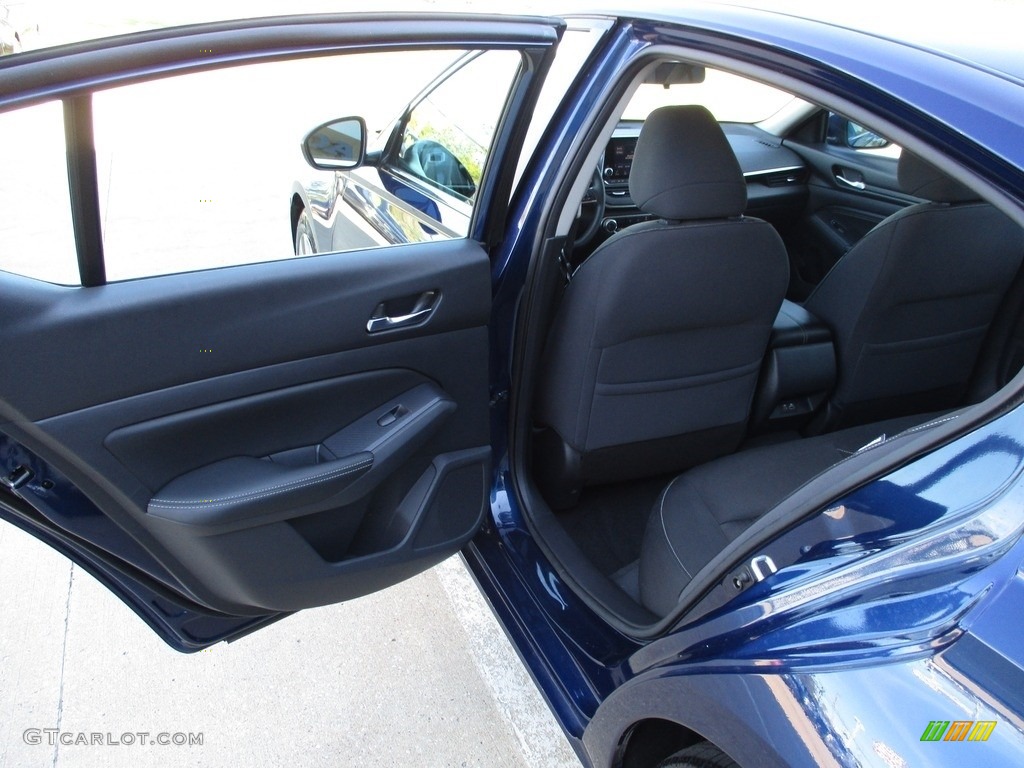 2019 Altima S - Deep Blue Pearl / Charcoal photo #24