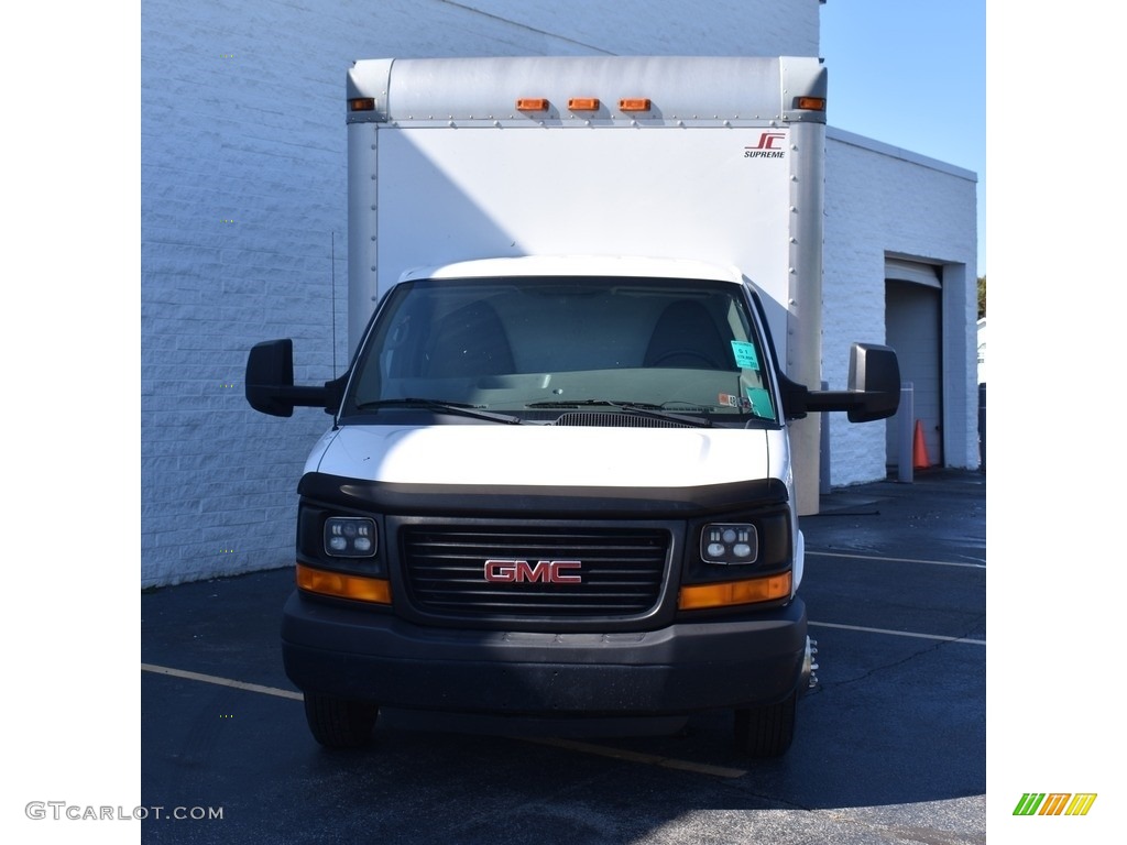 2012 Savana Cutaway 3500 Commercial Moving Truck - Summit White / Medium Pewter photo #4