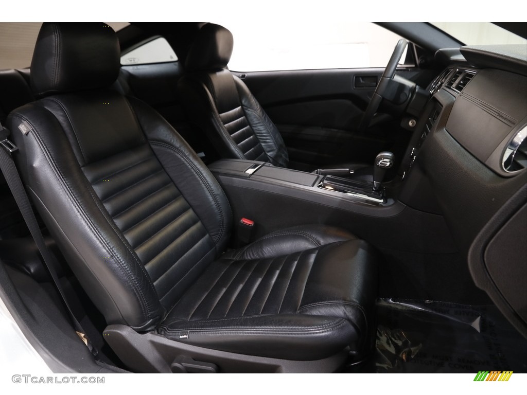 2010 Mustang V6 Premium Coupe - Brilliant Silver Metallic / Charcoal Black photo #12