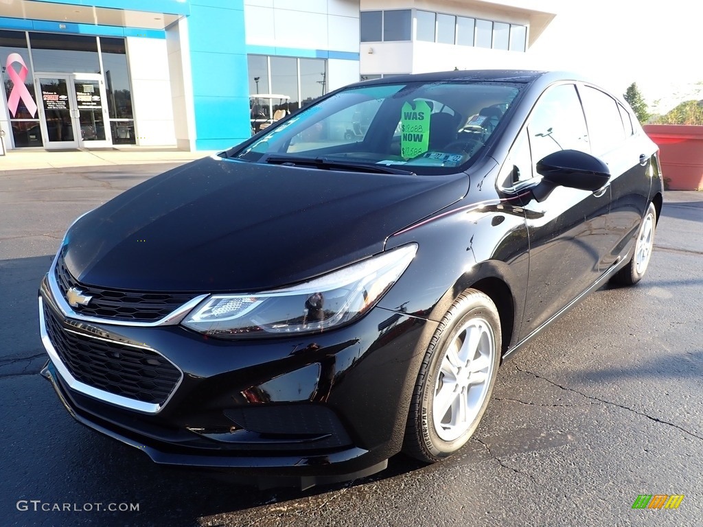 2017 Cruze LT - Mosaic Black Metallic / Jet Black photo #2
