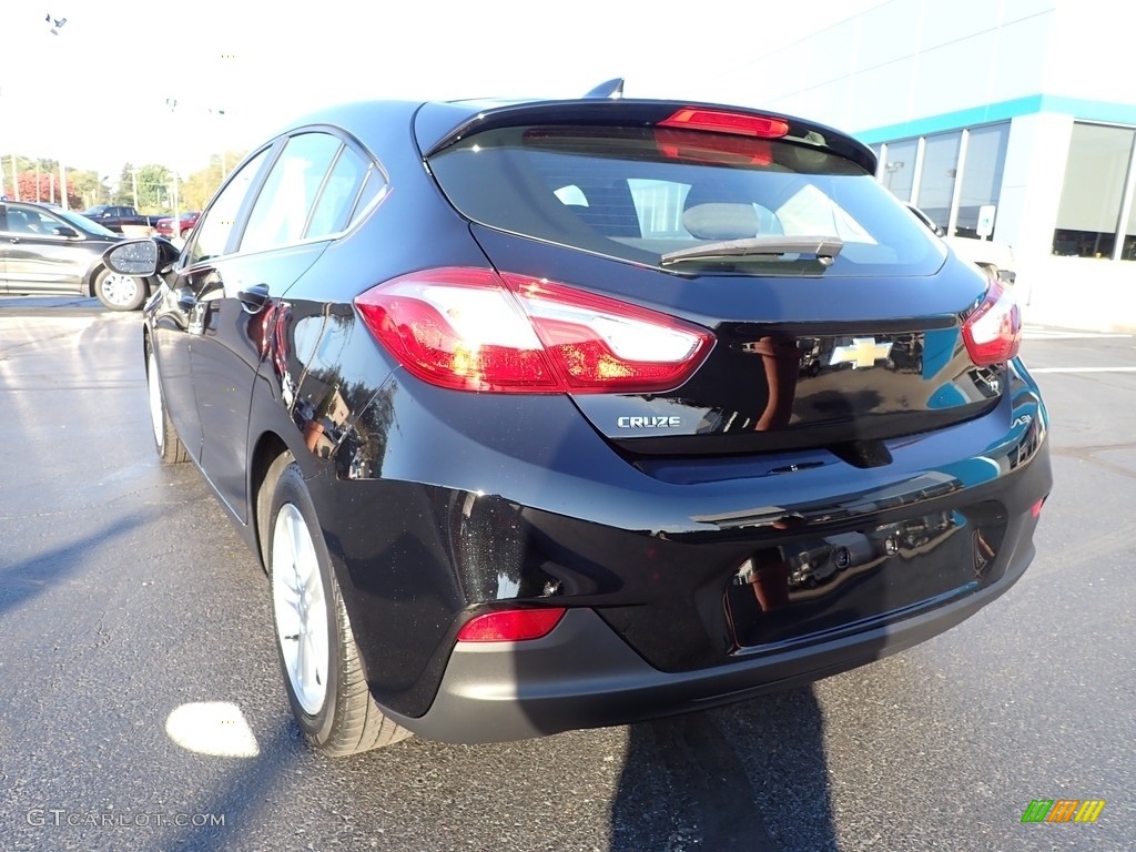 2017 Cruze LT - Mosaic Black Metallic / Jet Black photo #5